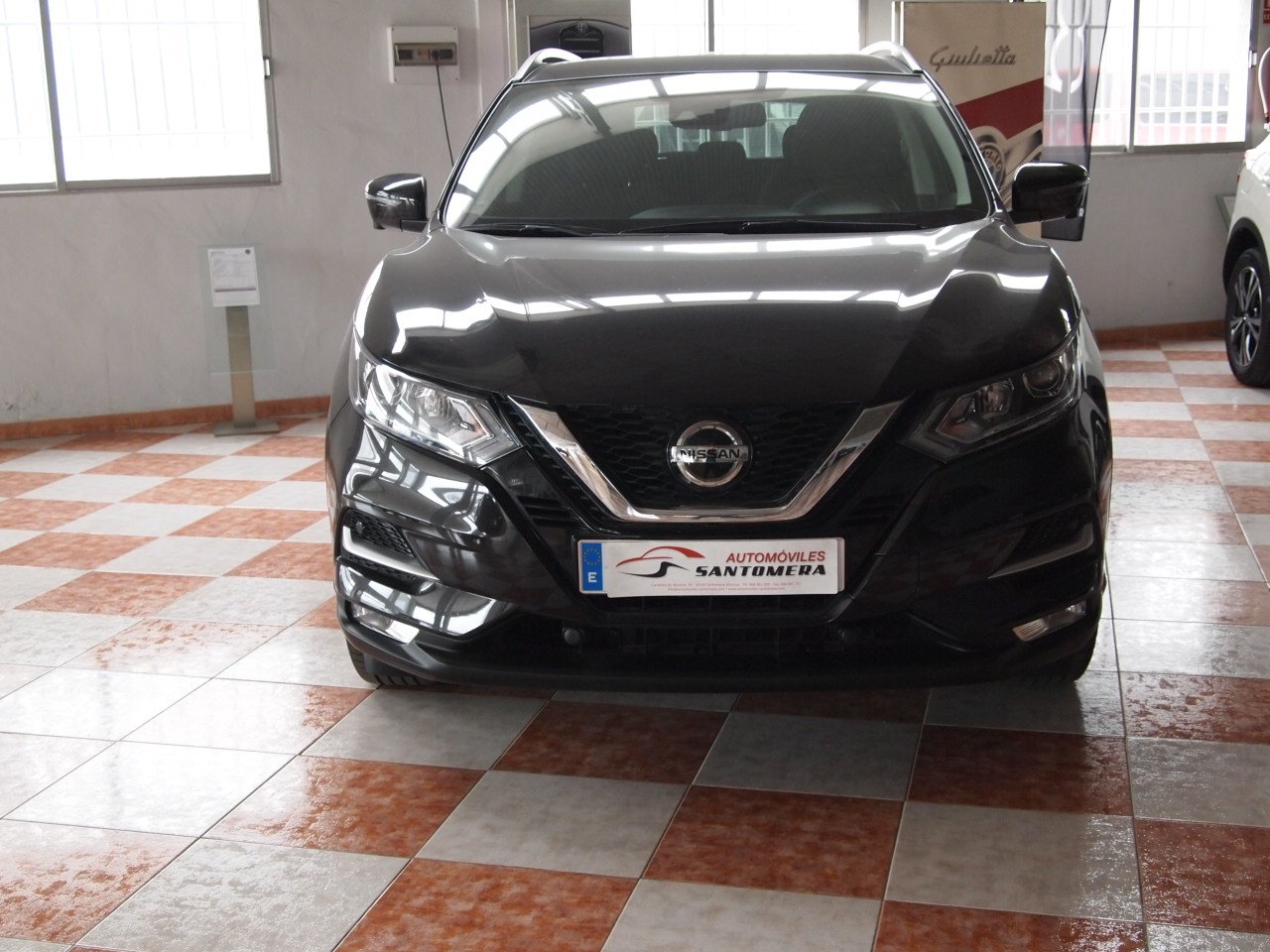 nissan-qashqai-13-dig-140cv-n-conecta-techo-gasolina-negro-14881-km-1614601469729